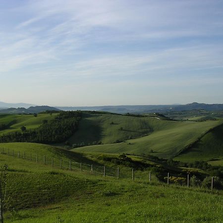 Agriturismo Pian Di Frattina Fabro Bagian luar foto