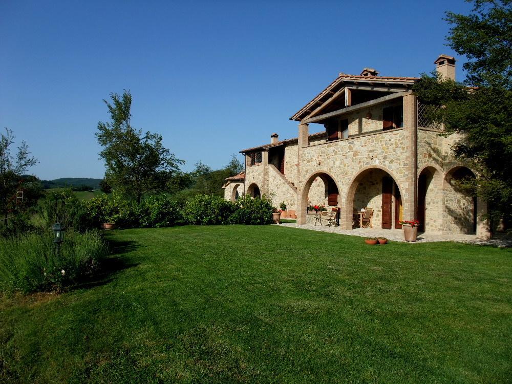 Agriturismo Pian Di Frattina Fabro Bagian luar foto