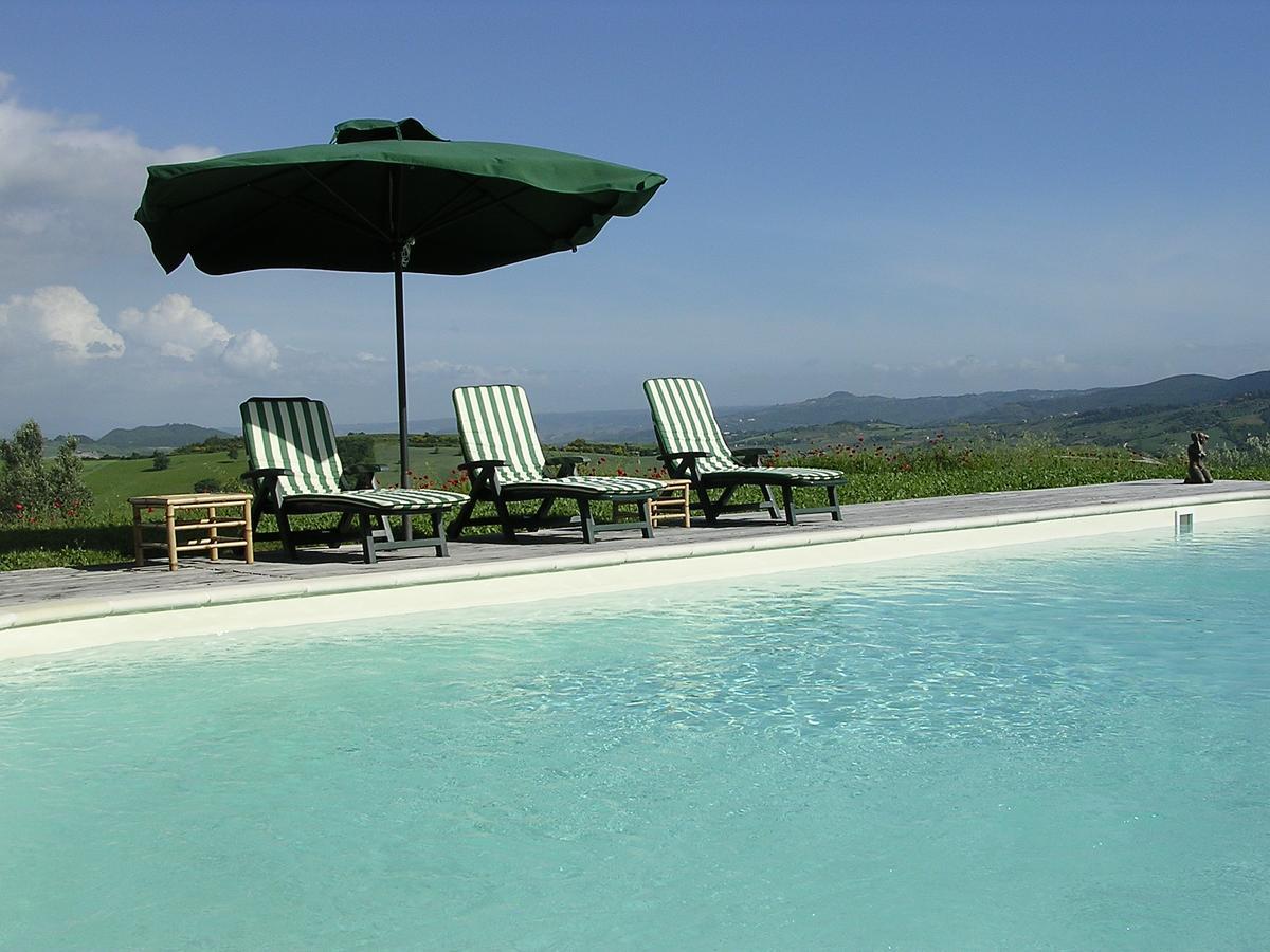 Agriturismo Pian Di Frattina Fabro Bagian luar foto